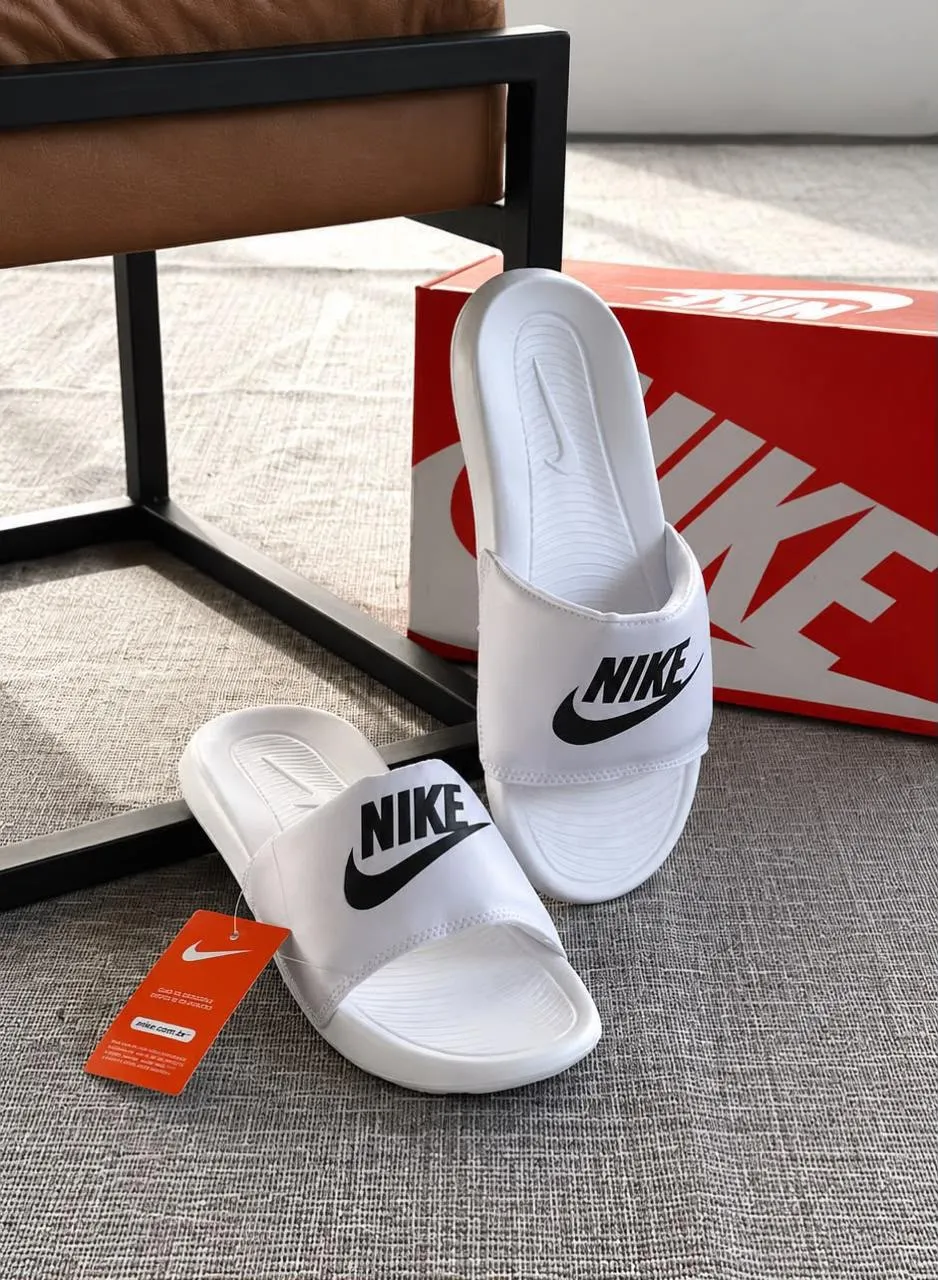 Slide Nike