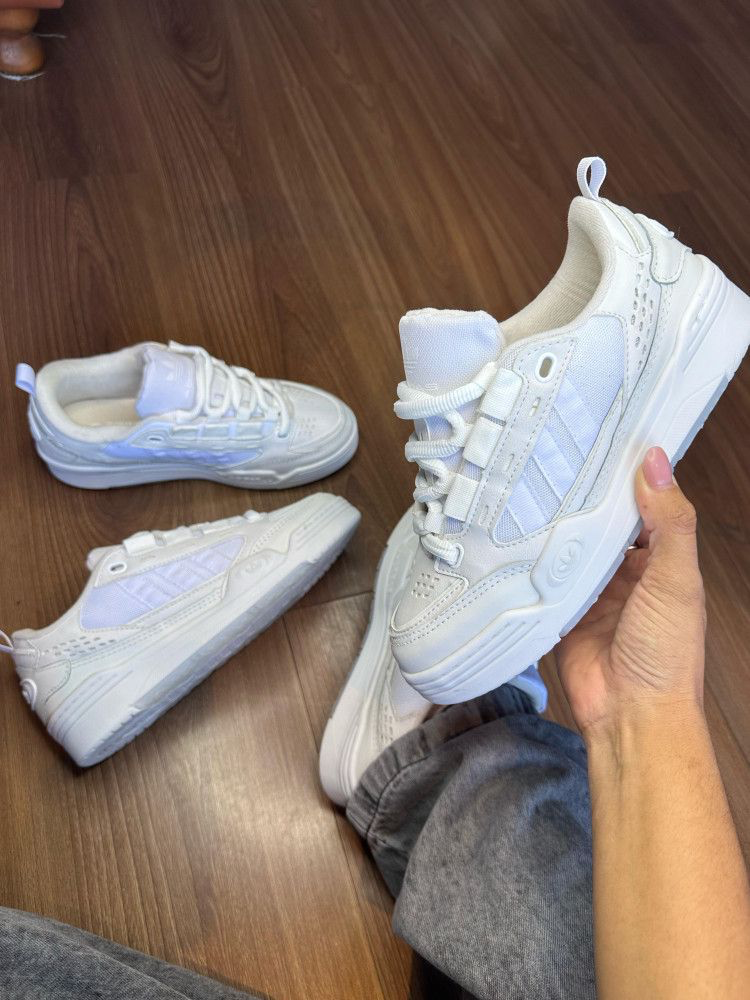 ADIDAS 2000